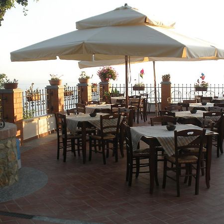 Agritursmo Montesalerno Villa Diamante Eksteriør billede